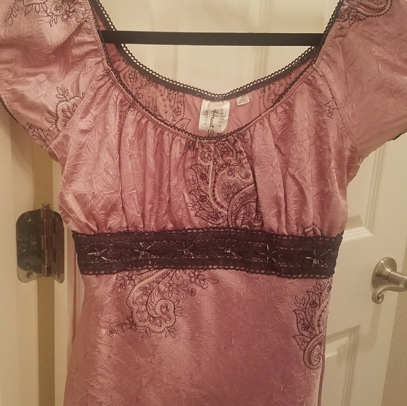 Blouse - Picture 1 of 3